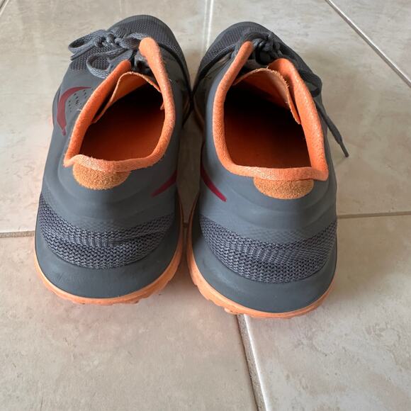 Women's Nike Running Shoes, Size 11, Gray Orange, 616684-003 - Picture 3 of 9